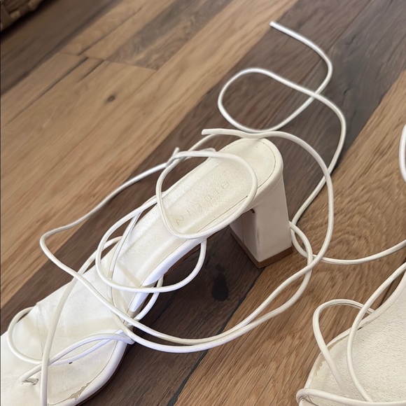 Billini White Strappy Heels - Picture 4 of 4